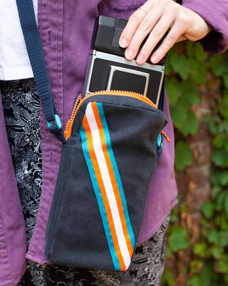 Canvas Shoulder Bag :: SX-70 Sonar 9 Canvas Shoulder Bag :: SX-70 Sonar - Image 7