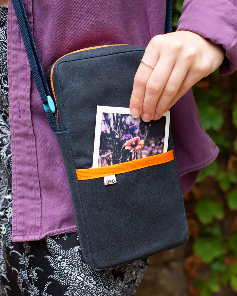 Canvas Shoulder Bag :: SX-70 Sonar 10 Canvas Shoulder Bag :: SX-70 Sonar - Image 8