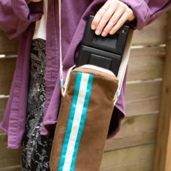 Canvas Shoulder Bag :: SLR 680/690 19 Canvas Shoulder Bag :: SLR 680/690 -Polaroid Store BFCCameraCasesJPGWEB 23