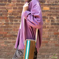 Canvas Shoulder Bag :: SLR 680/690 21 Canvas Shoulder Bag :: SLR 680/690 -Polaroid Store BFCCameraCasesJPGWEB 25