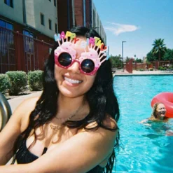 Ilford:: Color :: 35mm Single Use Camera 17 Ilford:: Color :: 35mm Single Use Camera -Polaroid Store Ilford SIngel Use Example 4