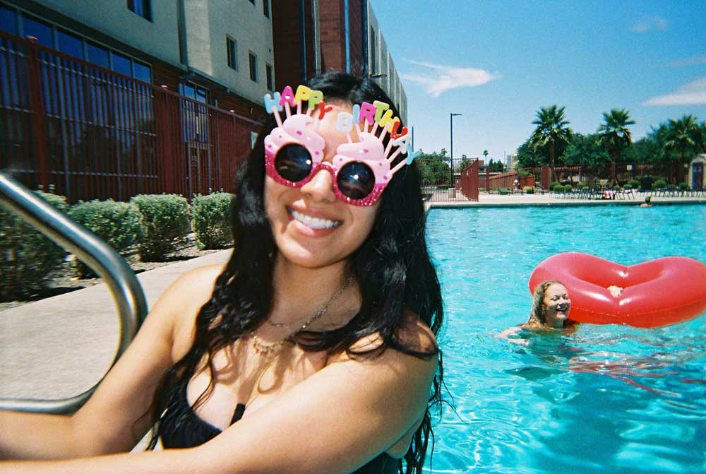 Ilford:: Color :: 35mm Single Use Camera 10 Ilford:: Color :: 35mm Single Use Camera - Image 8