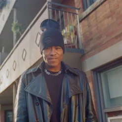 Lomography 800 :: Color -Polaroid Store Lomo 800 120 chinelo yasin zakar andrews