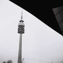 Lomography Lady Grey :: B&W -Polaroid Store Lomo Lady Grey 120