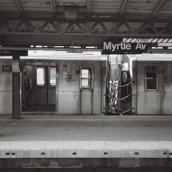 Lomography Lady Grey :: B&W -Polaroid Store Lomo Lady Grey 35mm Birgit Buchart