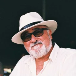 Harman Phoenix :: Color -Polaroid Store Phoenix 35mm Neil Hibbs